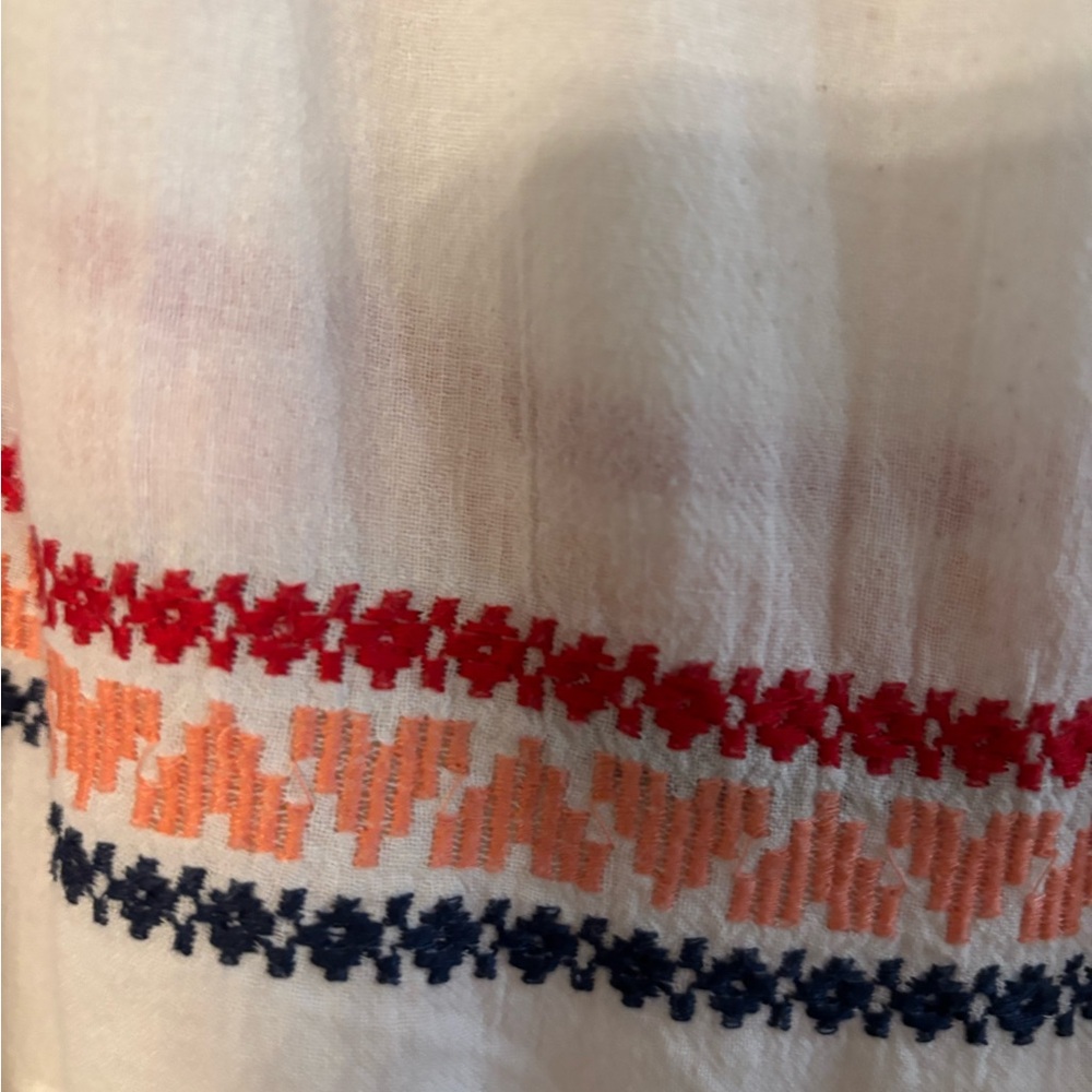 Loft Tunic - Picture 2 of 3